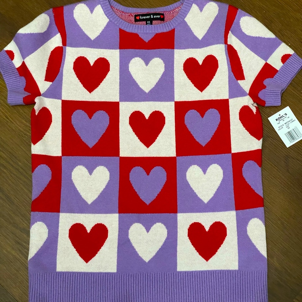 Heart Patterned Knit shirt